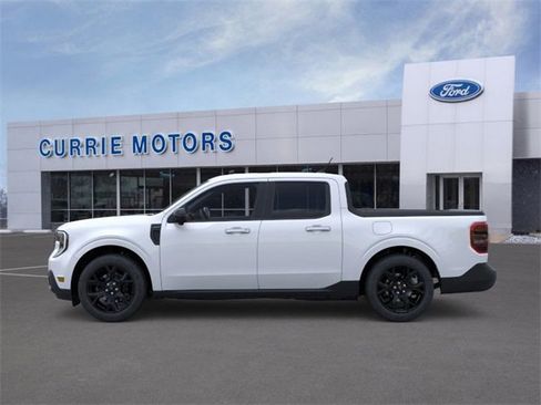 New 2025 Ford Maverick Lariat w/ Black Appearance Package image 3