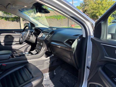 Used 2020 Ford Edge SEL AWD/4WD image 27