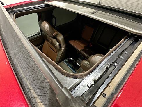 Used 2023 Ford F350 King Ranch w/ FX4 Off-Road Package image 22