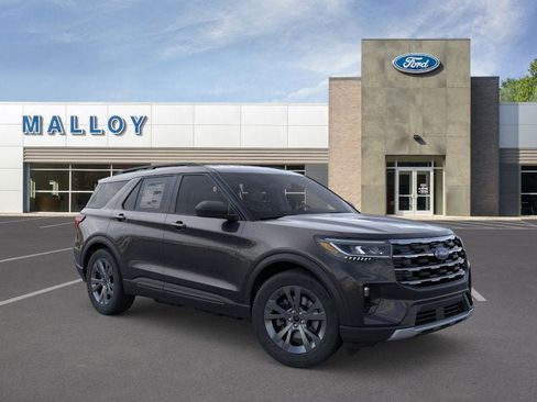 New 2026 Ford Explorer Active image 1
