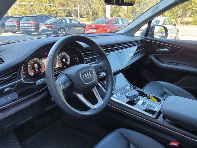 Used 2023 Audi Q7 3.0T Premium Plus w/ Premium Plus Package AWD/4WD image 13