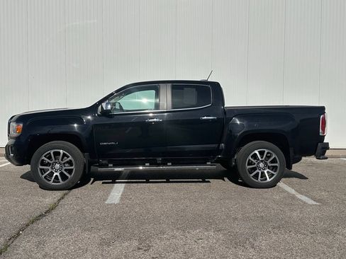 Used 2017 GMC Canyon Denali AWD/4WD image 2