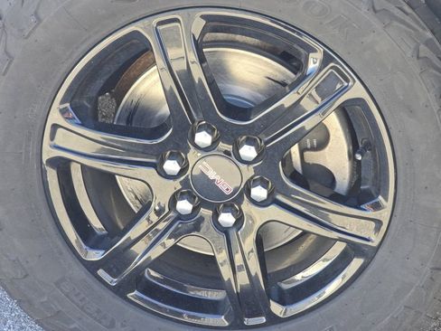 Used 2020 GMC Acadia AT4 w/ Driver Alert Package II image 10