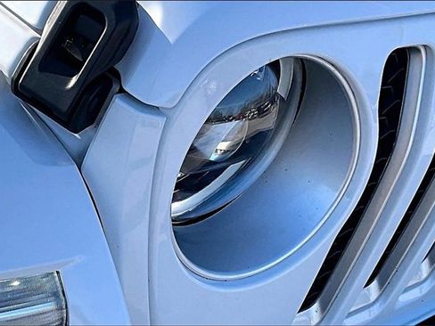 Used 2023 Jeep Wrangler Unlimited Sahara w/ Cold Weather Group image 32