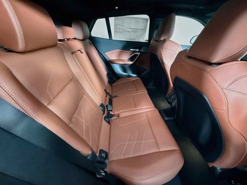 New 2027 BMW X2 xDrive28i w/ Technology Package AWD/4WD image 27