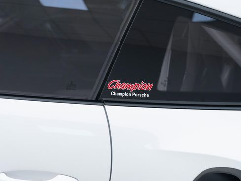 Certified 2025 Porsche 911 GT3 RS image 14