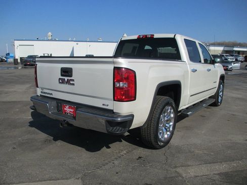 Used 2014 GMC Sierra 1500 SLT w/ SLT Crew Cab Value Package image 3