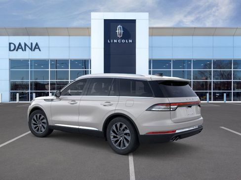 New 2025 Lincoln Aviator Premiere image 4