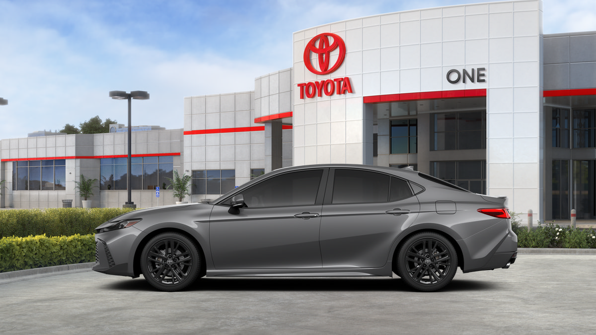 Used 2026 Toyota Camry SE w/ Convenience Package FWD image 43