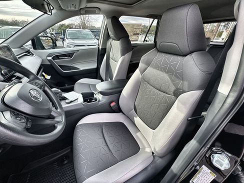 New 2025 Toyota RAV4 XLE image 21