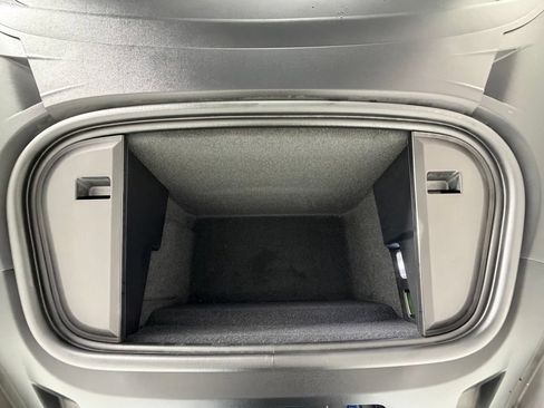 Certified 2026 Porsche Taycan RWD image 44