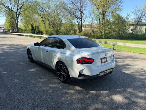 Used 2022 BMW 230i Coupe w/ M Sport Package image 7