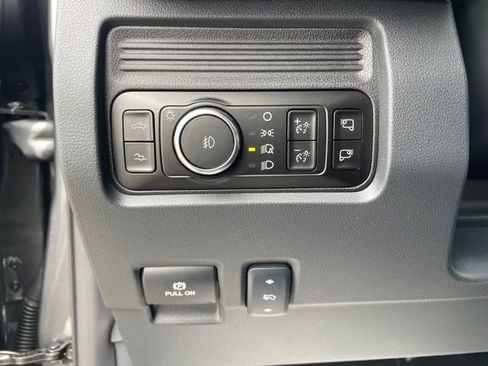 New 2026 Ford F350 Platinum image 17