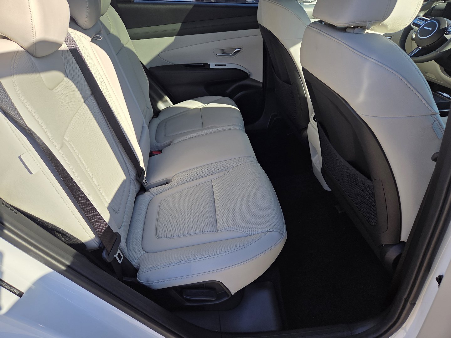 New 2026 Hyundai Tucson Limited AWD/4WD image 25