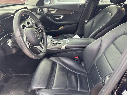Used 2019 Mercedes-Benz C 300 4MATIC Sedan image 6