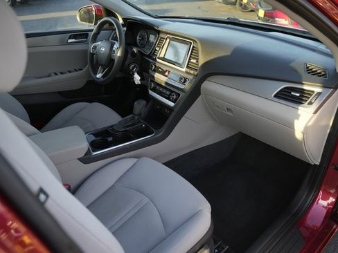 Used 2018 Hyundai Sonata SE image 17