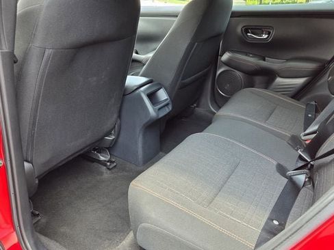 Used 2025 Honda HR-V Sport image 11