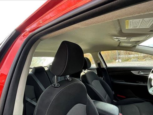 Used 2023 Kia Forte LXS image 20