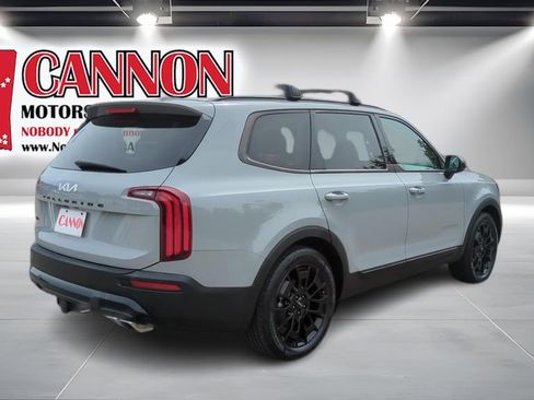 Used 2022 Kia Telluride EX w/ EX Premium Package AWD/4WD image 5