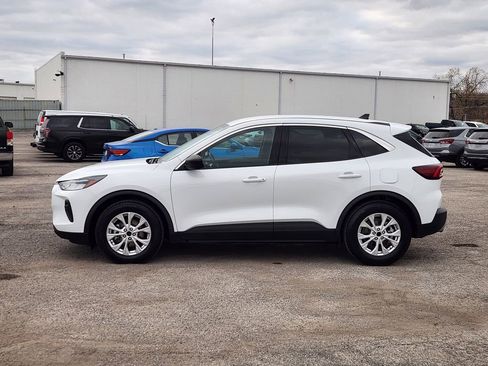 Used 2024 Ford Escape Active w/ Cold Weather Package image 4