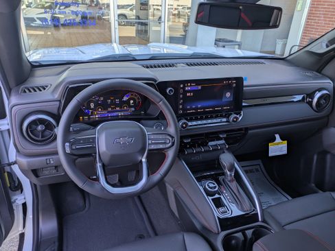 New 2026 Chevrolet Colorado Z71 image 16