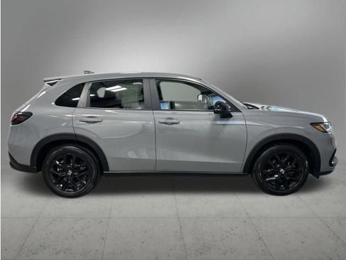 Certified 2025 Honda HR-V Sport image 7