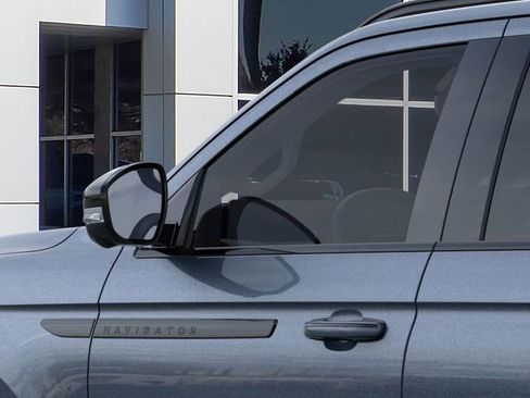 New 2025 Lincoln Navigator L Reserve w/ Jet Appearance Package image 20