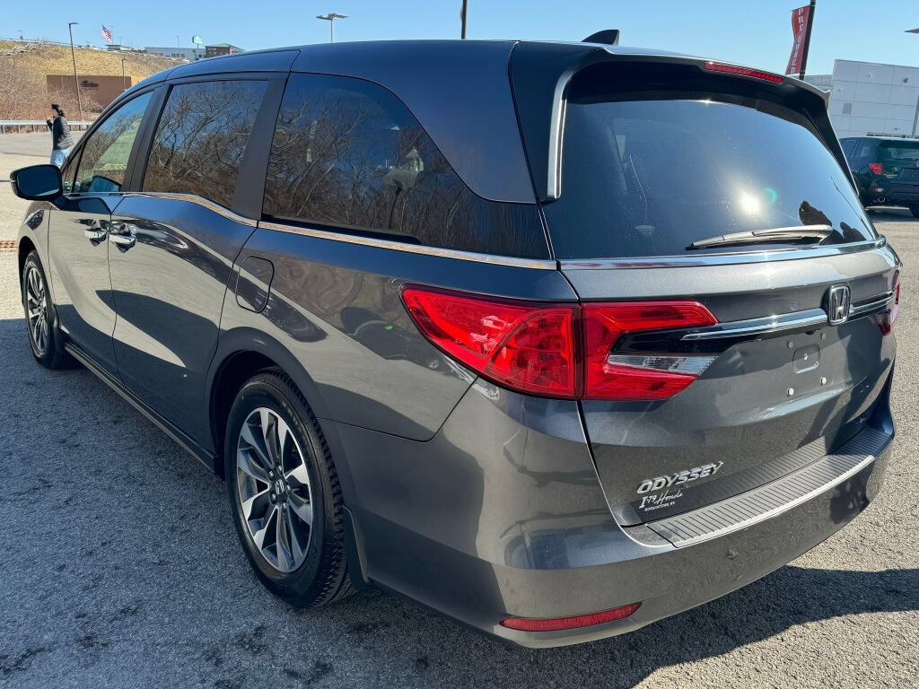 Used 2023 Honda Odyssey EX-L image 5