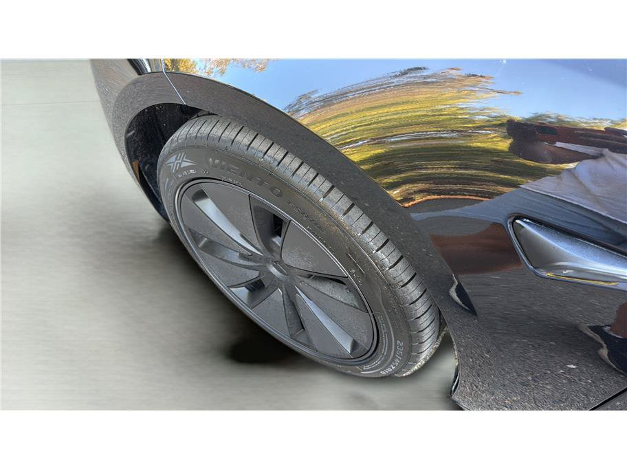 Used 2025 Tesla Model 3 Long Range RWD image 14