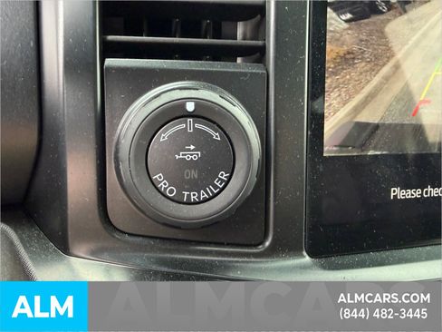 Used 2024 Ford F250 Platinum image 25