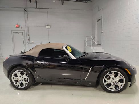 Used 2007 Saturn Sky Red Line image 6
