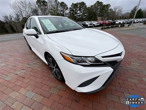 Used 2019 Toyota Camry SE image 38