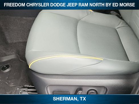 Used 2025 Toyota 4Runner Trailhunter image 22