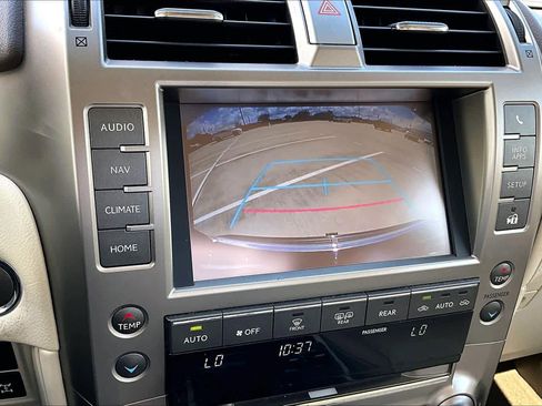 Used 2017 Lexus GX 460 Premium AWD/4WD image 27