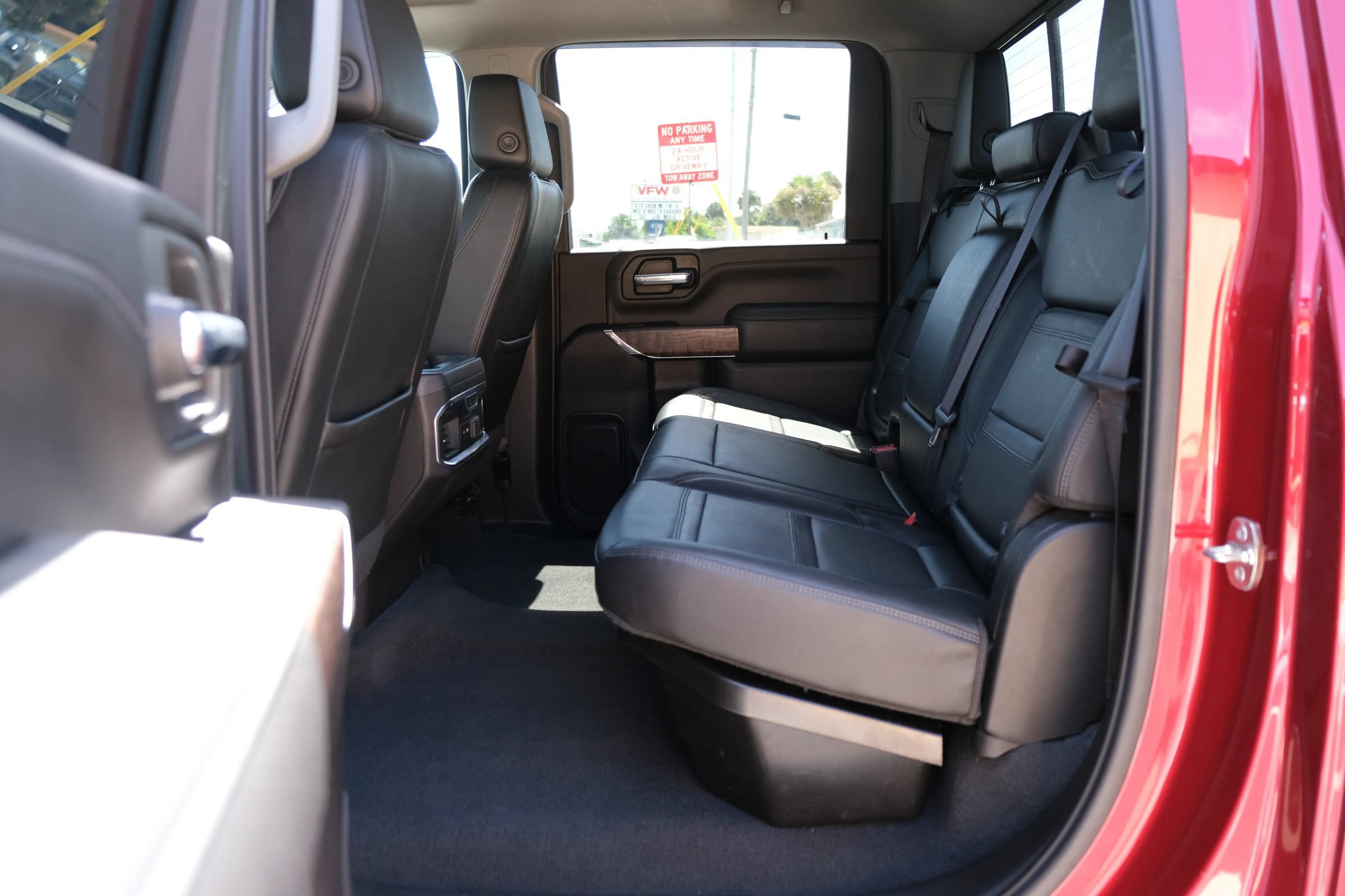 Used 2023 GMC Sierra 3500 Denali w/ Denali Ultimate Package AWD/4WD image 12