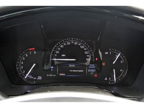 Used 2018 Cadillac XT5 FWD image 8