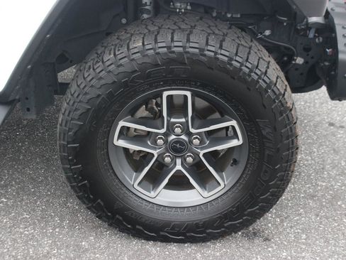 Used 2024 Jeep Gladiator Mojave image 38