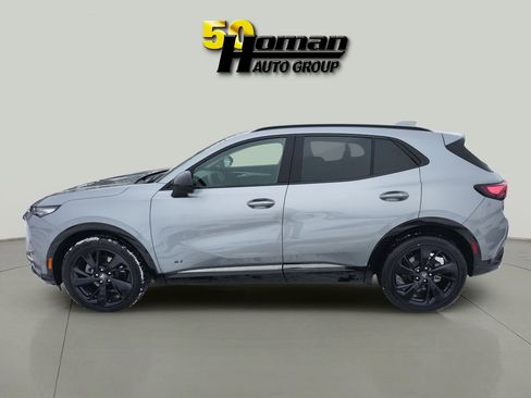 Used 2025 Buick Envision Sport Touring image 2