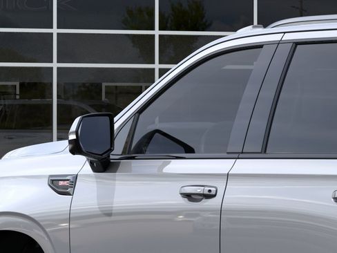 New 2026 GMC Yukon AT4 w/ AT4 Premium Package AWD/4WD image 13