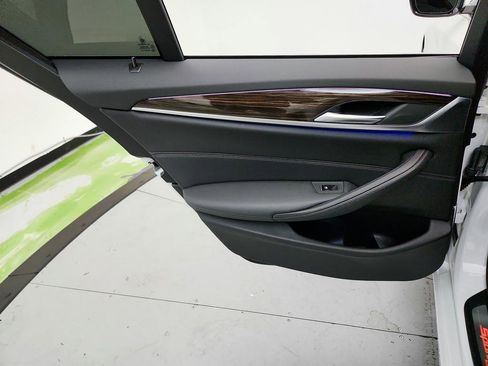 Used 2019 BMW 540i 540i image 25