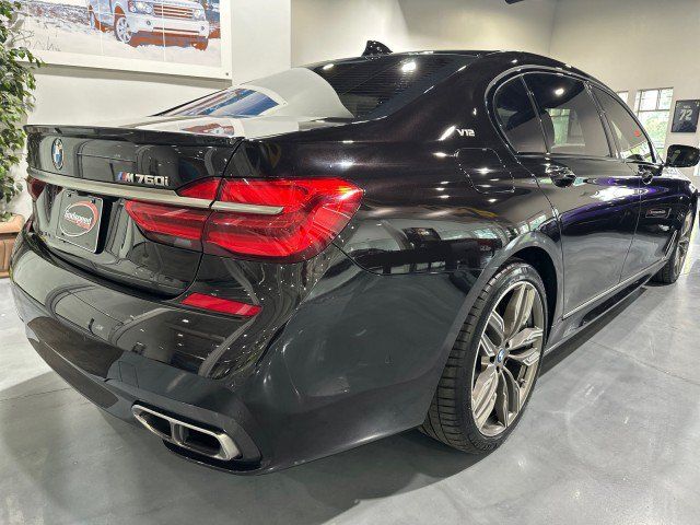 Used 2019 BMW M760i xDrive w/ Luxury Rear Seating Package AWD/4WD image 34