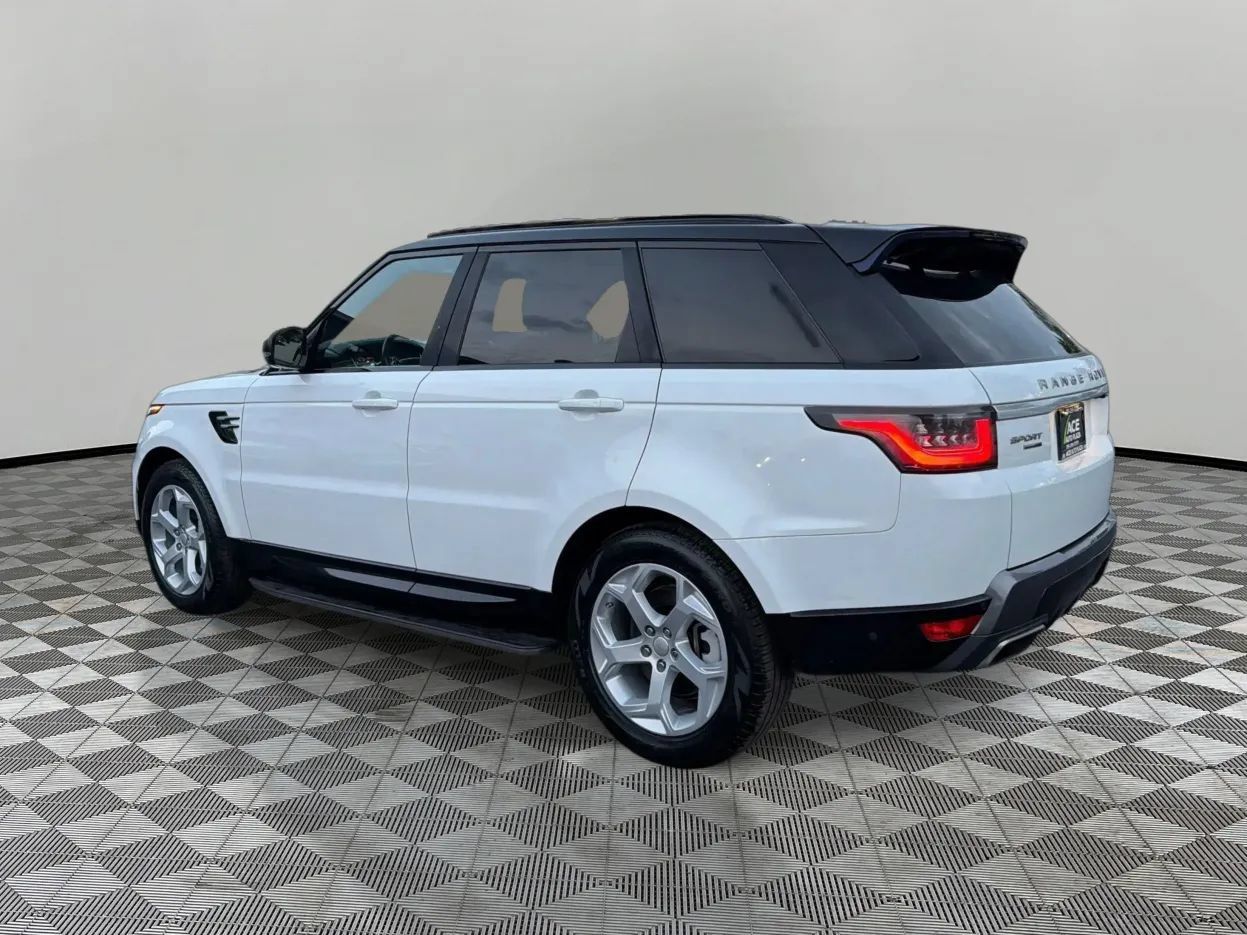 Used 2018 Land Rover Range Rover Sport HSE AWD/4WD image 7