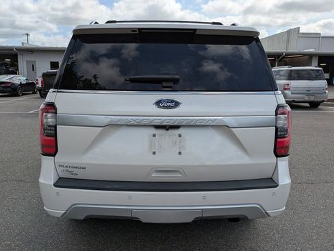 Used 2019 Ford Expedition Platinum image 4
