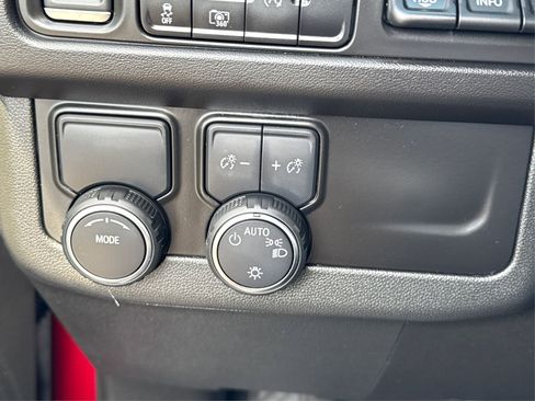 Used 2023 Chevrolet Tahoe High Country image 23