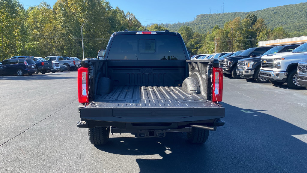 New 2027 Ford F250 XL w/ STX Appearance Package AWD/4WD image 11