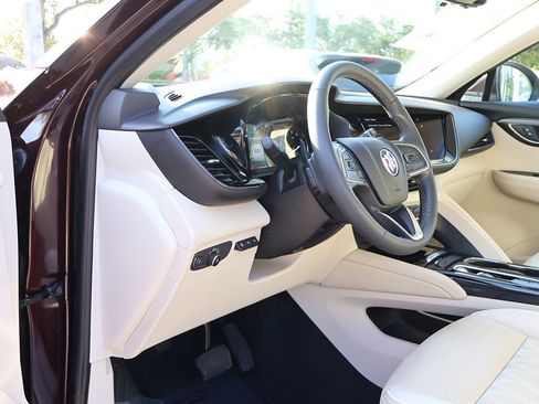 Used 2023 Buick Envision Avenir image 31