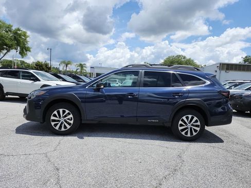 Used 2025 Subaru Outback Premium AWD/4WD image 5