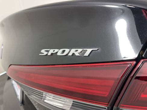 Certified 2025 Honda Civic Sport image 4