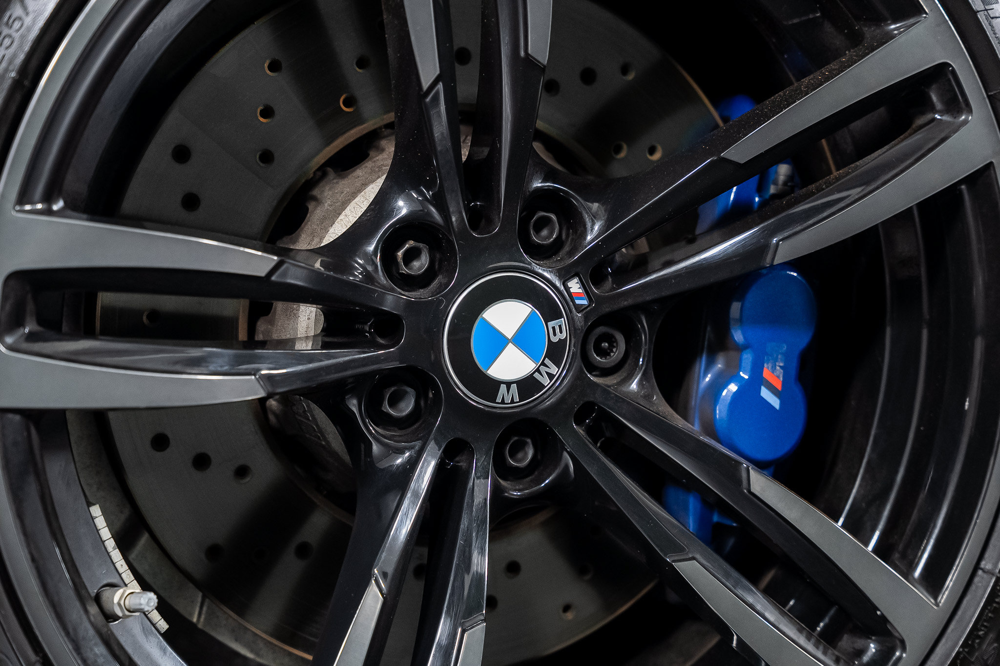 Used 2020 BMW M4 Coupe RWD image 17