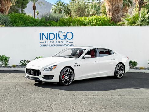 Used 2023 Maserati Quattroporte Modena image 1
